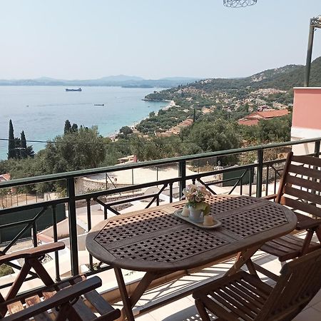 Sarakinos Apartments Barbati Extérieur photo