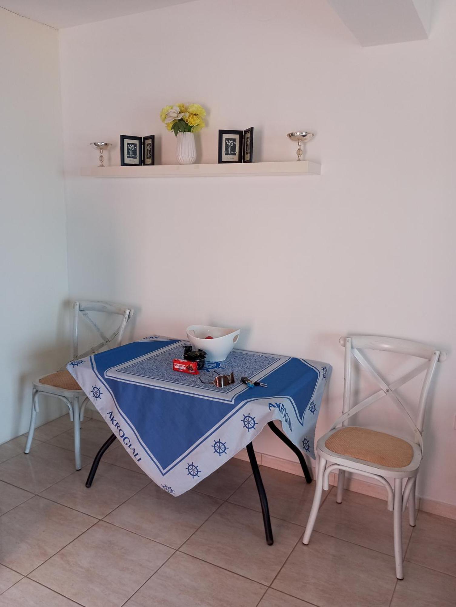 Sarakinos Apartments Barbati Extérieur photo