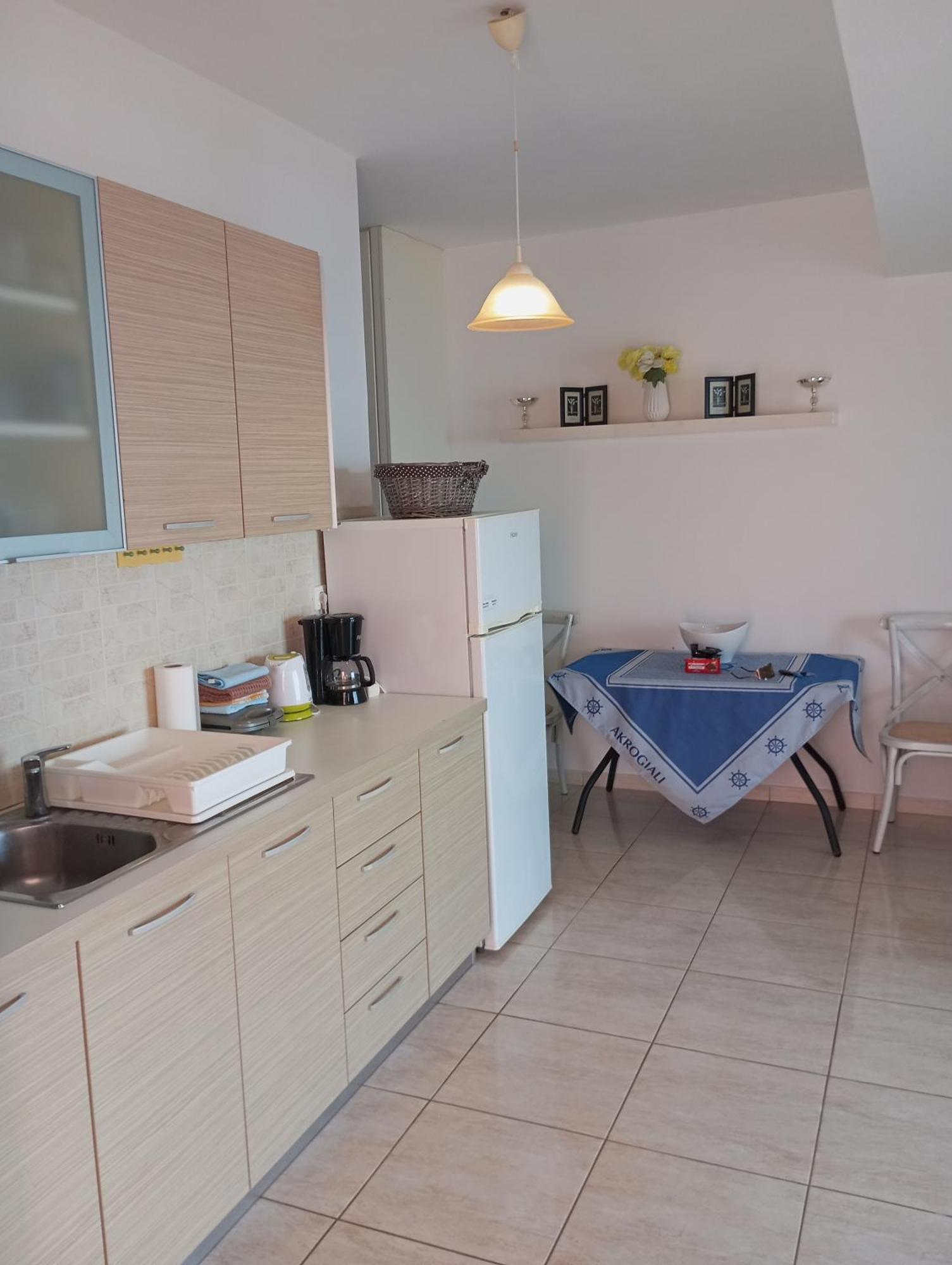 Sarakinos Apartments Barbati Extérieur photo