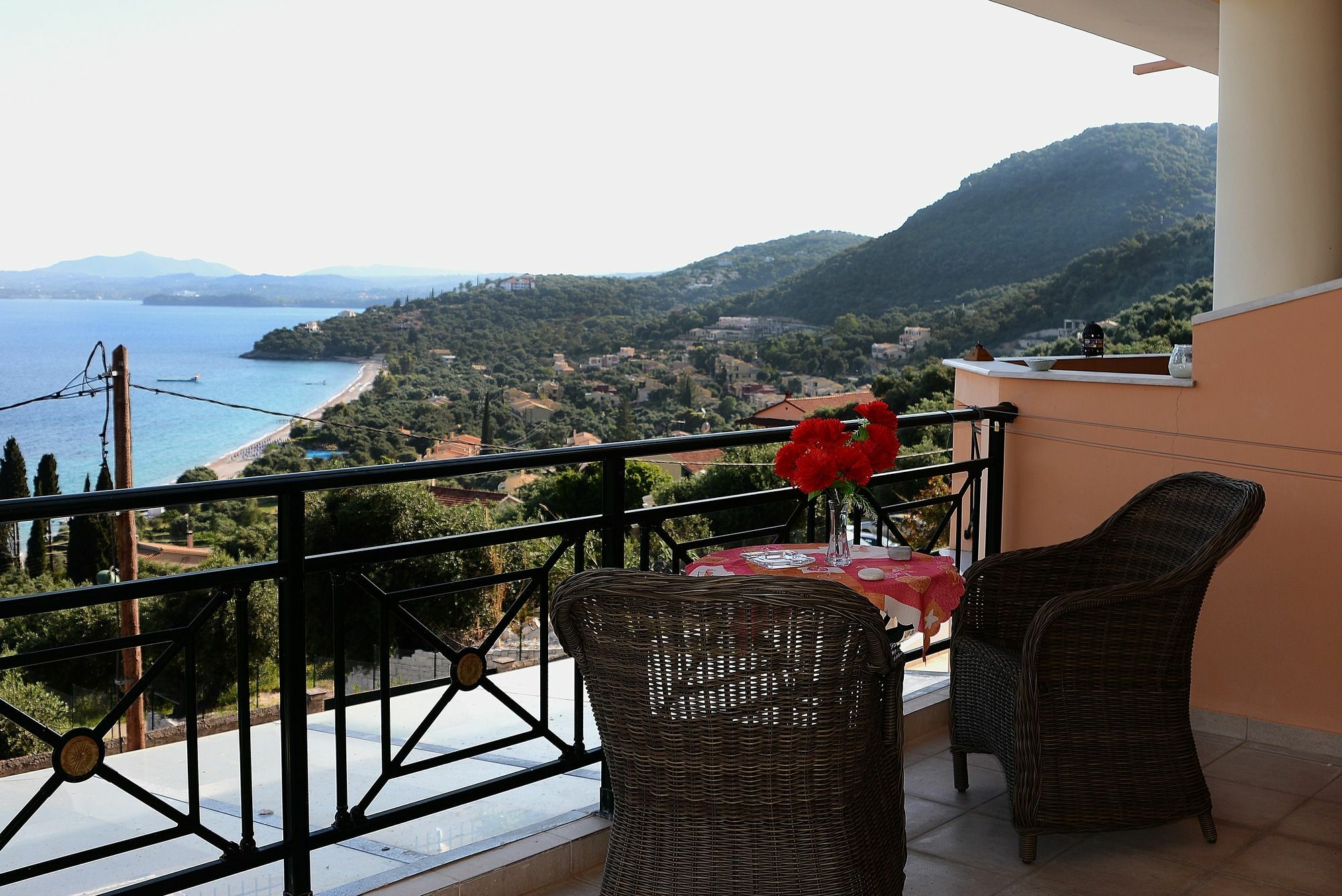 Sarakinos Apartments Barbati Extérieur photo