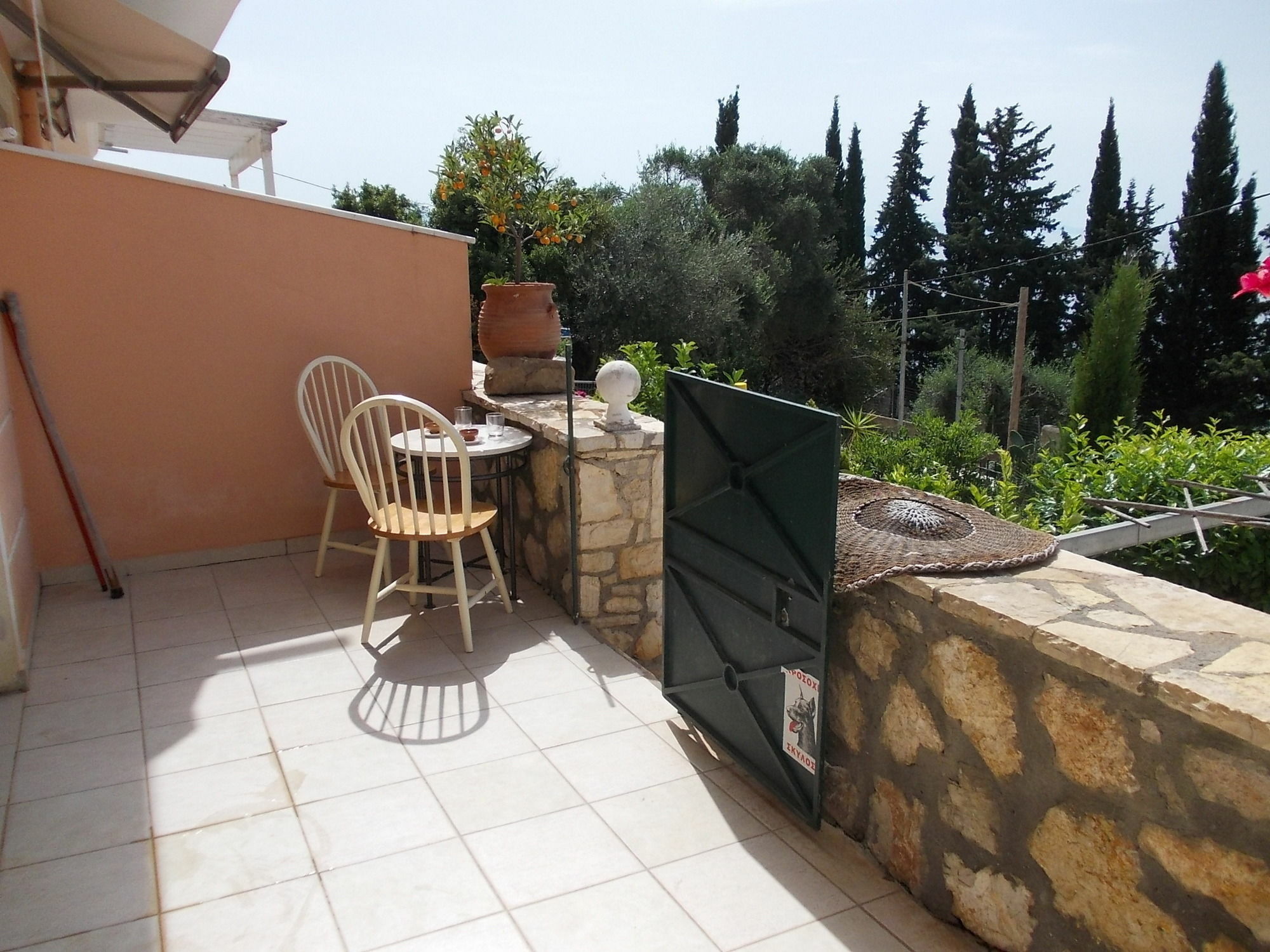 Sarakinos Apartments Barbati Extérieur photo